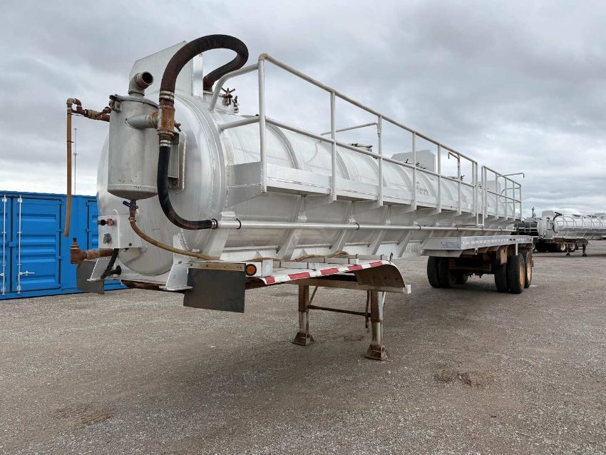 2017 Dragon 150 BBL Aluminum Vacuum Trailer